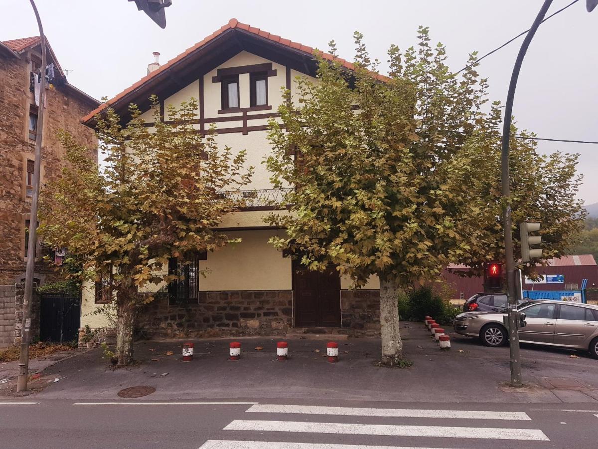 Tuul Etxea, Habitacion En Caserio A 8Km De Bilbao, Bano Compartido Galdakao Exterior foto