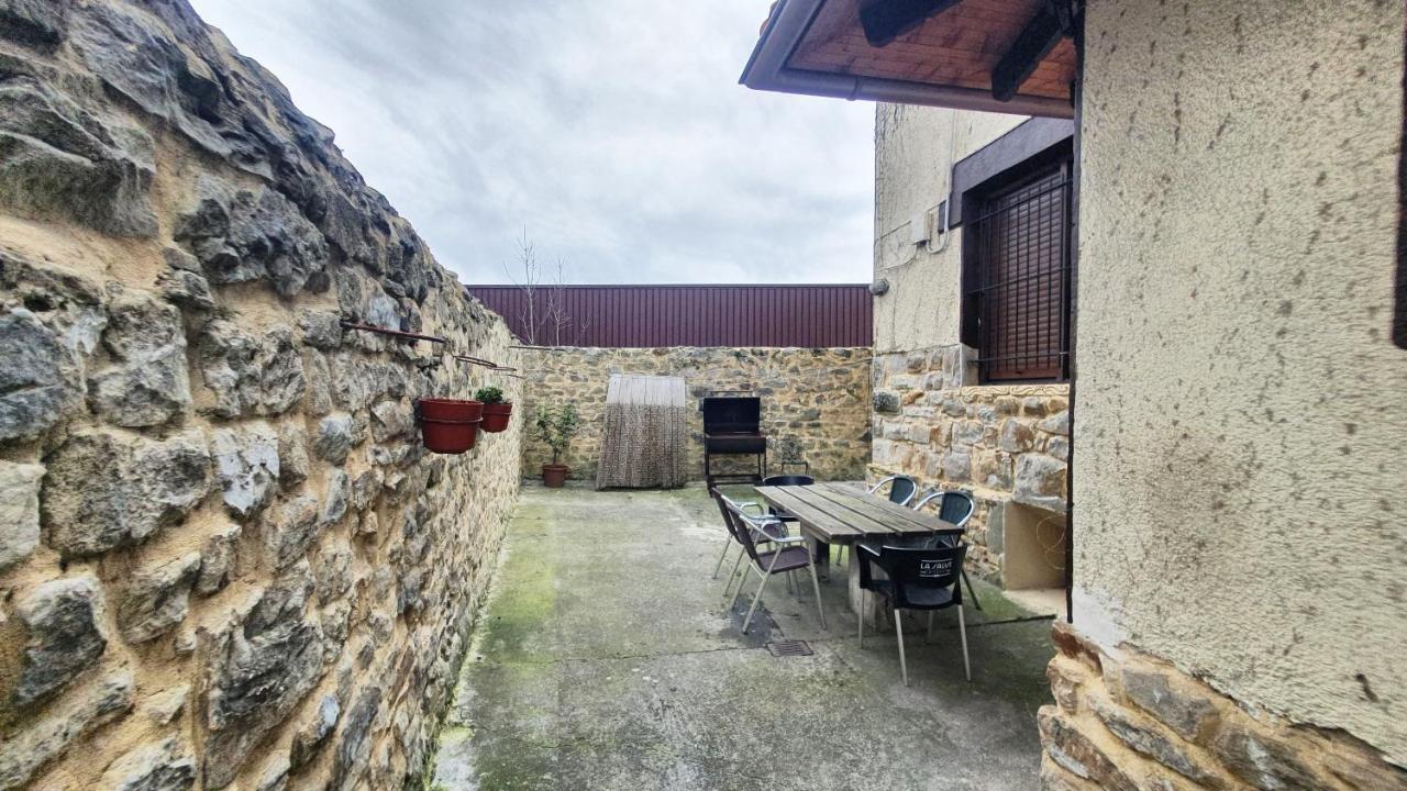 Tuul Etxea, Habitacion En Caserio A 8Km De Bilbao, Bano Compartido Galdakao Exterior foto