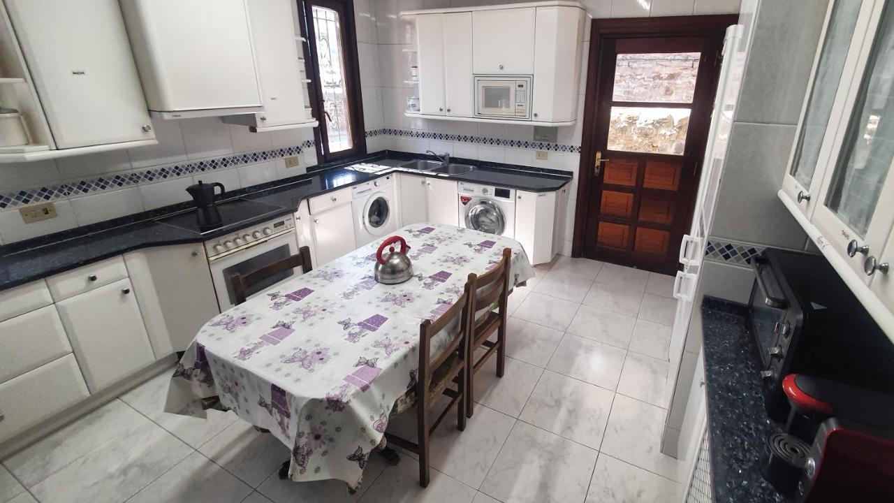 Tuul Etxea, Habitacion En Caserio A 8Km De Bilbao, Bano Compartido Galdakao Exterior foto