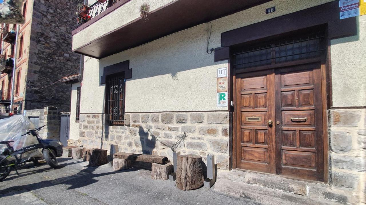Tuul Etxea, Habitacion En Caserio A 8Km De Bilbao, Bano Compartido Galdakao Exterior foto